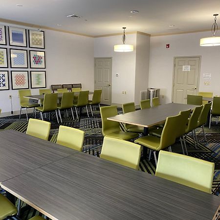 Holiday Inn Express & Suites Indianapolis North - Carmel By Ihg Luaran gambar